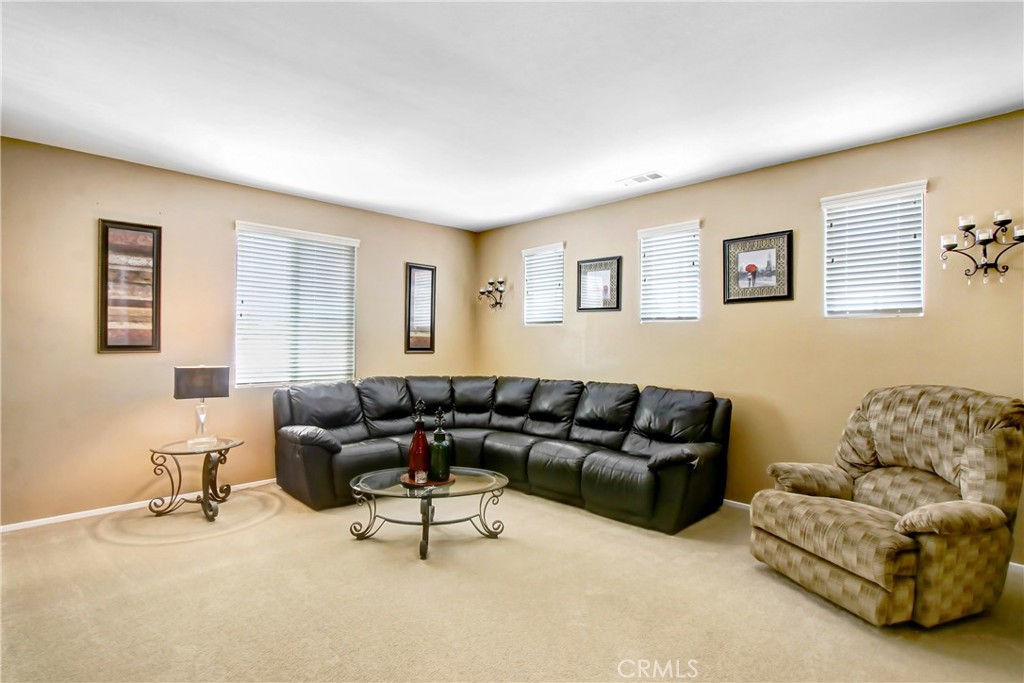 14571 Hummingbird Road Victorville, CA 92394 - Photo 19 of 42