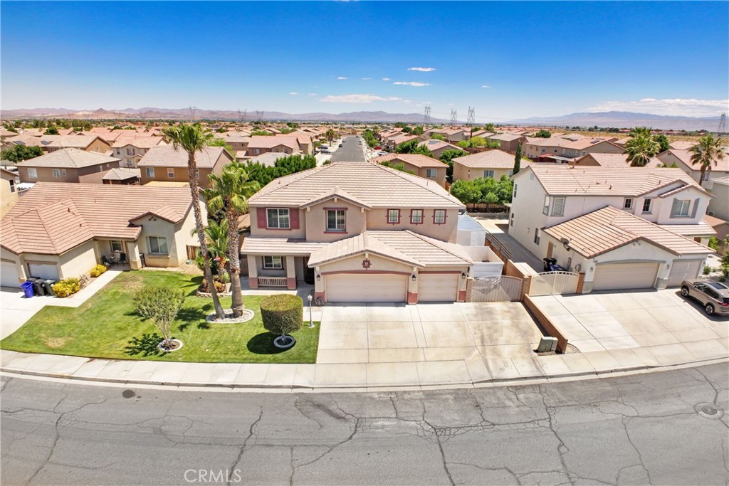 14571 Hummingbird Road Victorville, CA 92394 - Photo 37 of 42