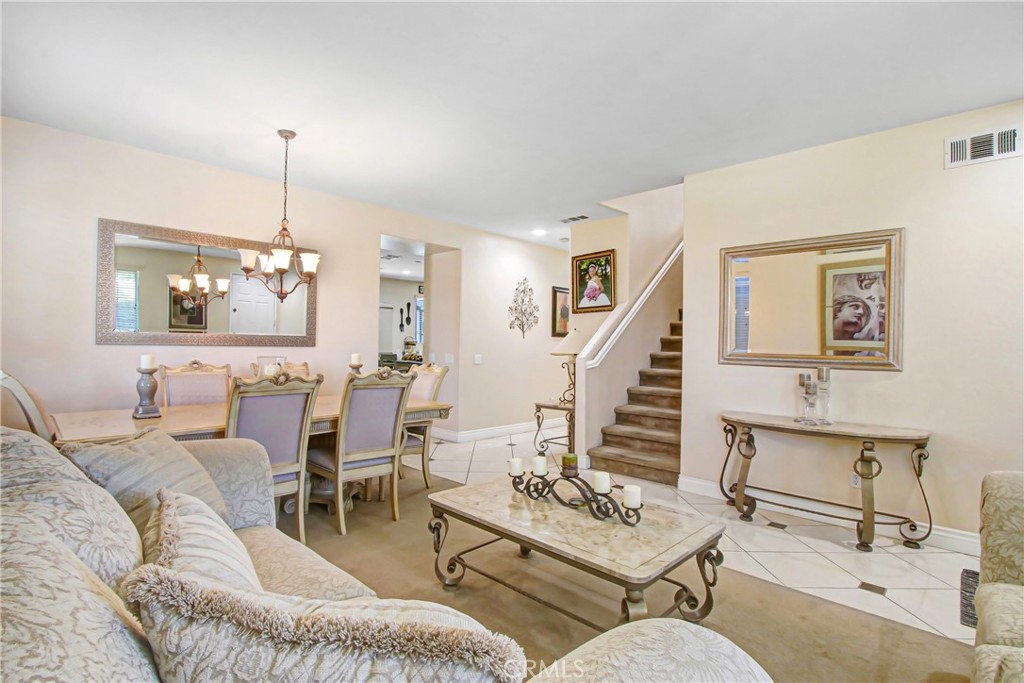 14571 Hummingbird Road Victorville, CA 92394 - Photo 5 of 42