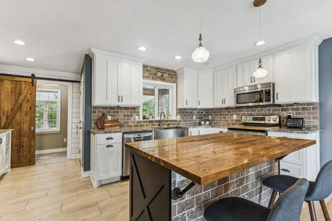 $774,999 | 2550 Thompson Road, Murfreesboro, TN 37128