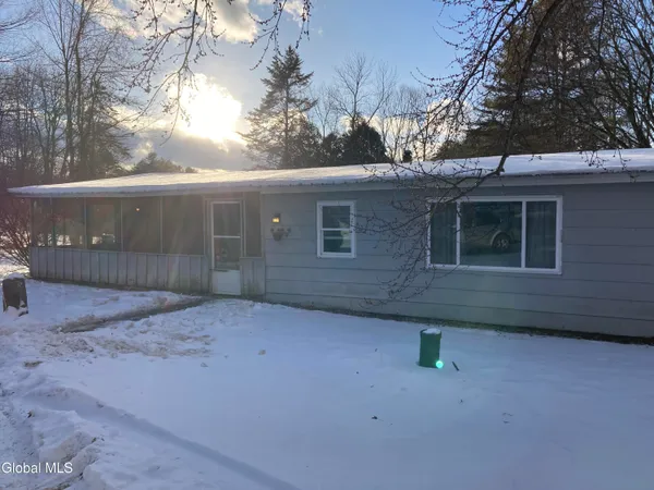 $2,000 | 107 Patten Mills Road, Kingsbury, NY 12804