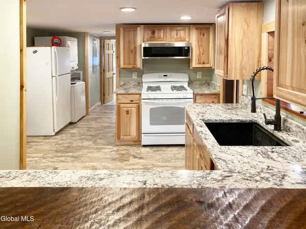 $2,000 | 107 Patten Mills Road, Kingsbury, NY 12804