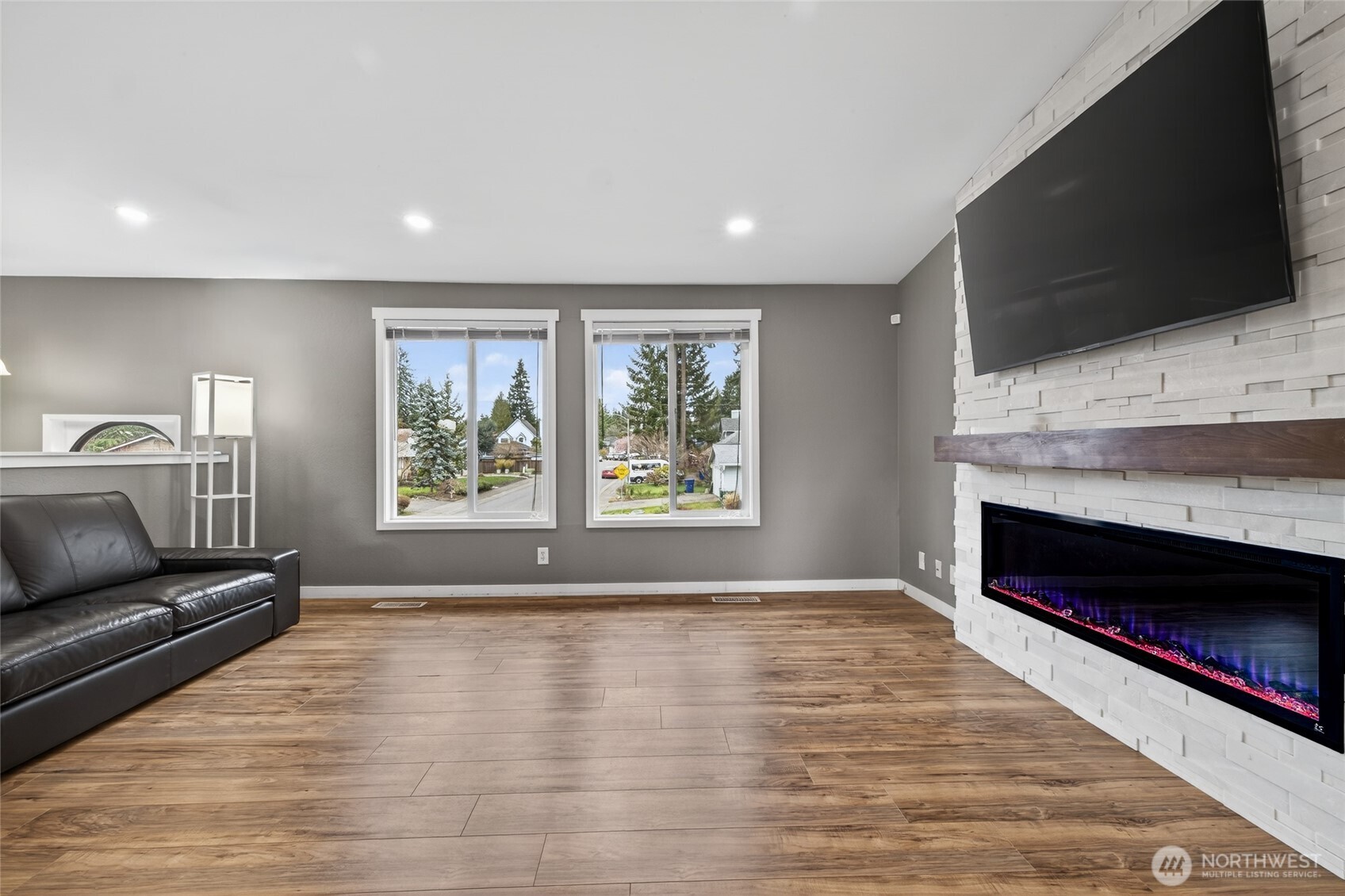 2622 168th Street Southeast Bothell, WA 98012 - Photo 4 of 37