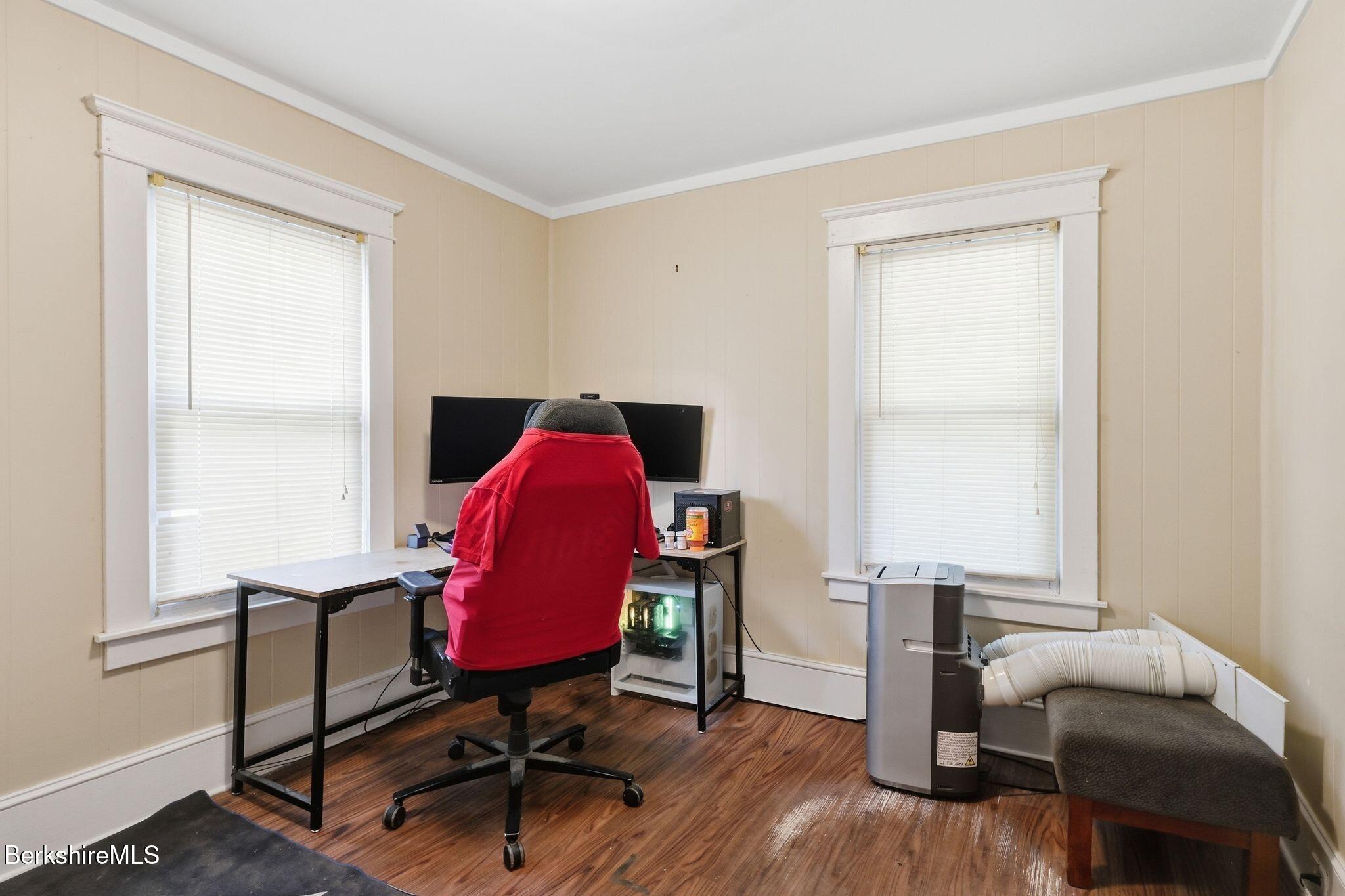 910-912 Granby Road Chicopee, MA 01020 - Photo 34 of 56 First floor apartment