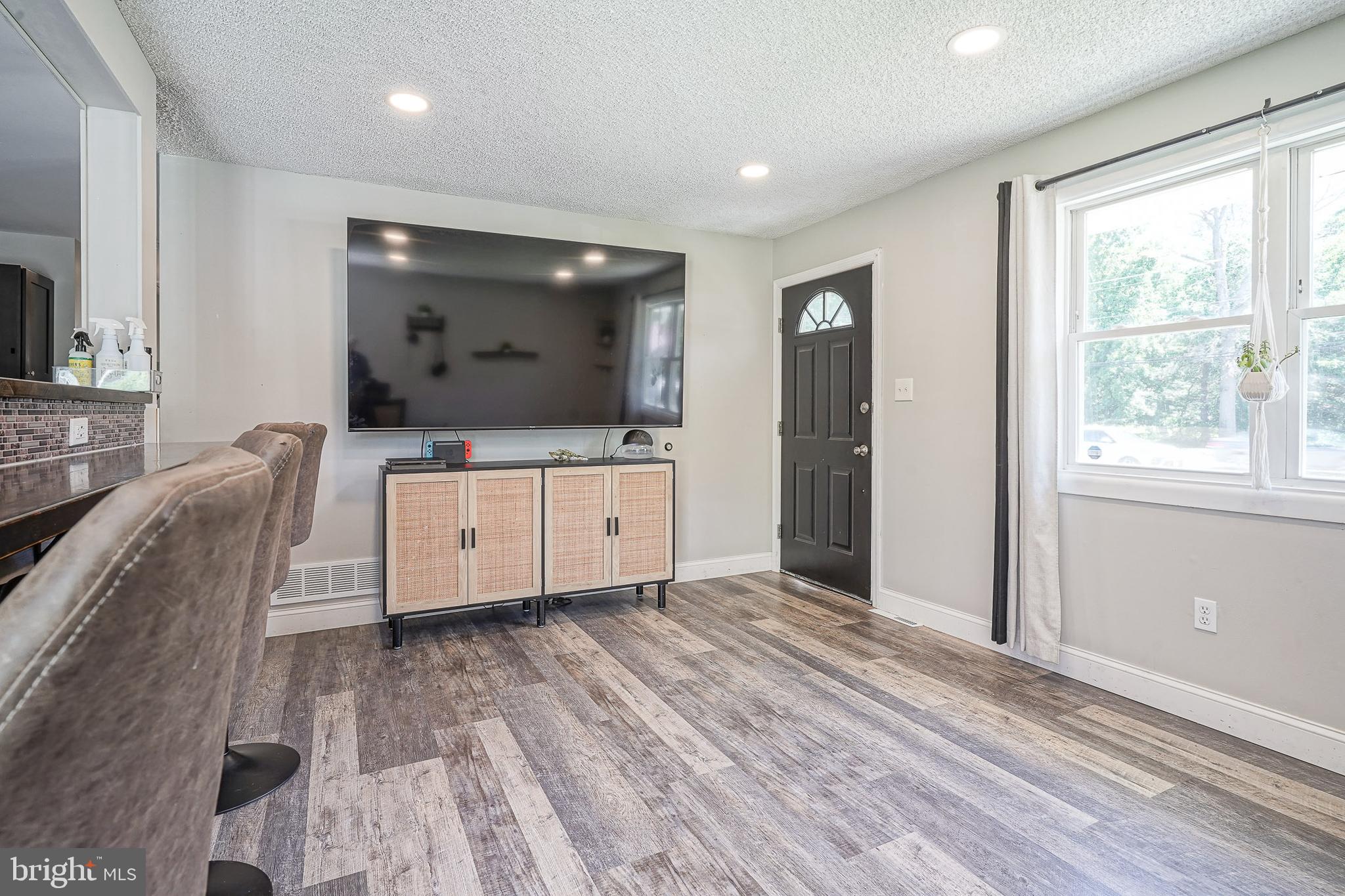 377 North Tuckahoe Road Williamstown, NJ 08094 - Photo 12 of 40