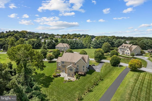 $775,000 | 100 Lavender Hill Lane, Landenberg, PA 19350