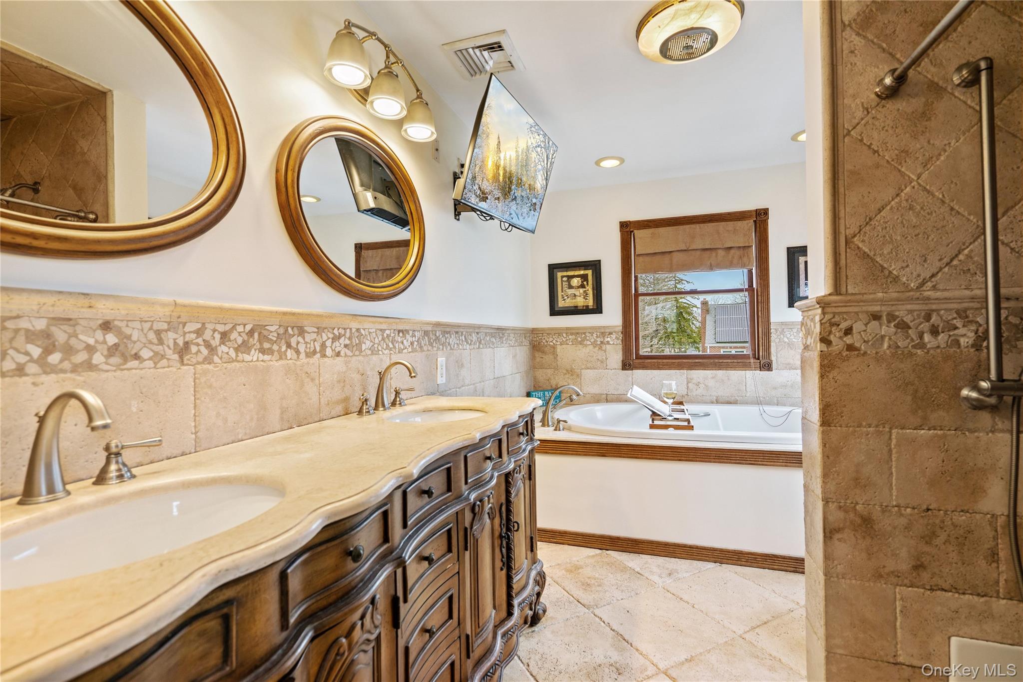 303 Sherbrooke Road Lindenhurst, NY 11757 - Photo 25 of 38