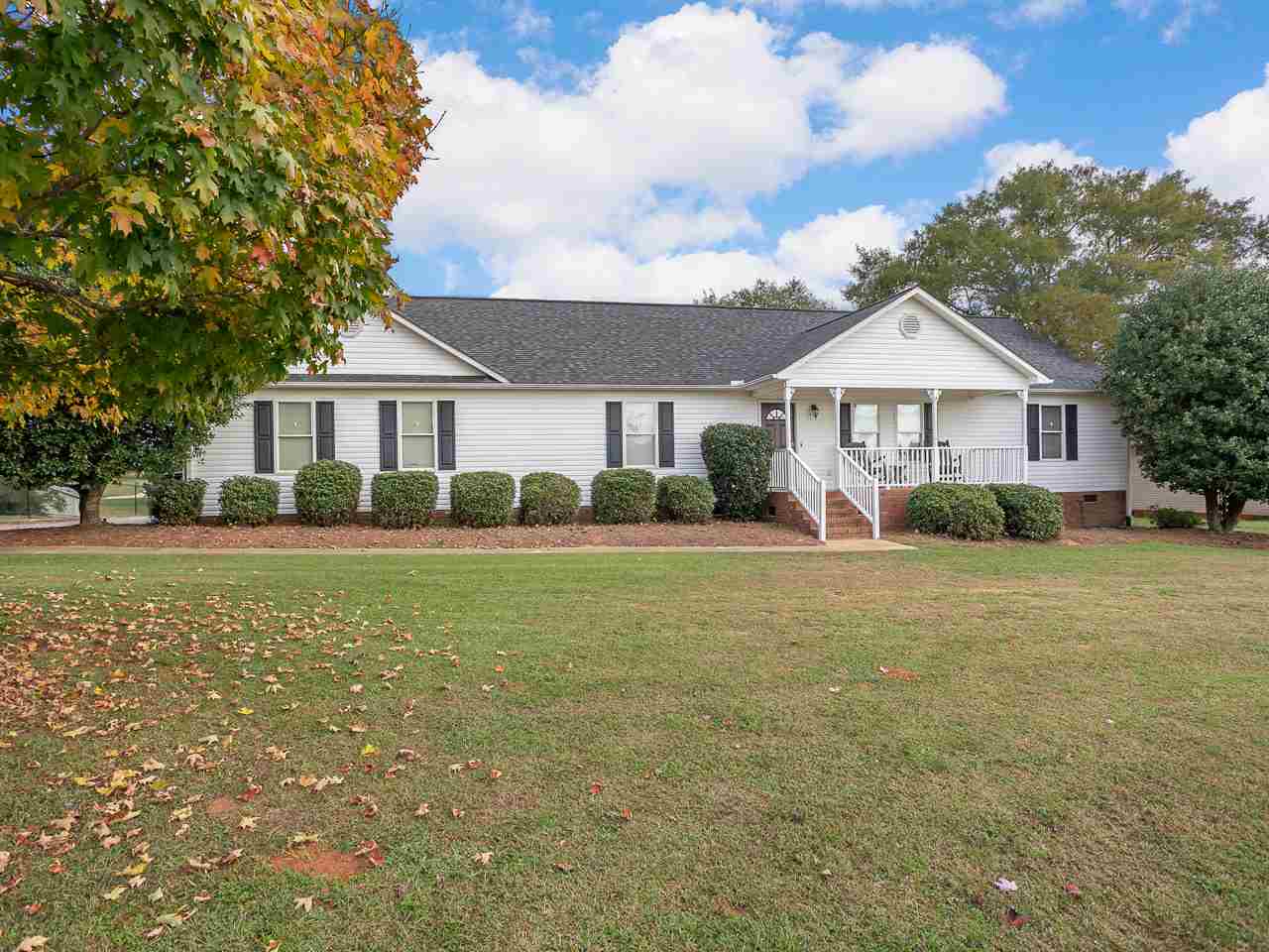 137 Powder Springs Drive Duncan, SC 29334 - Photo 1 of 29 Gallery Image 1
