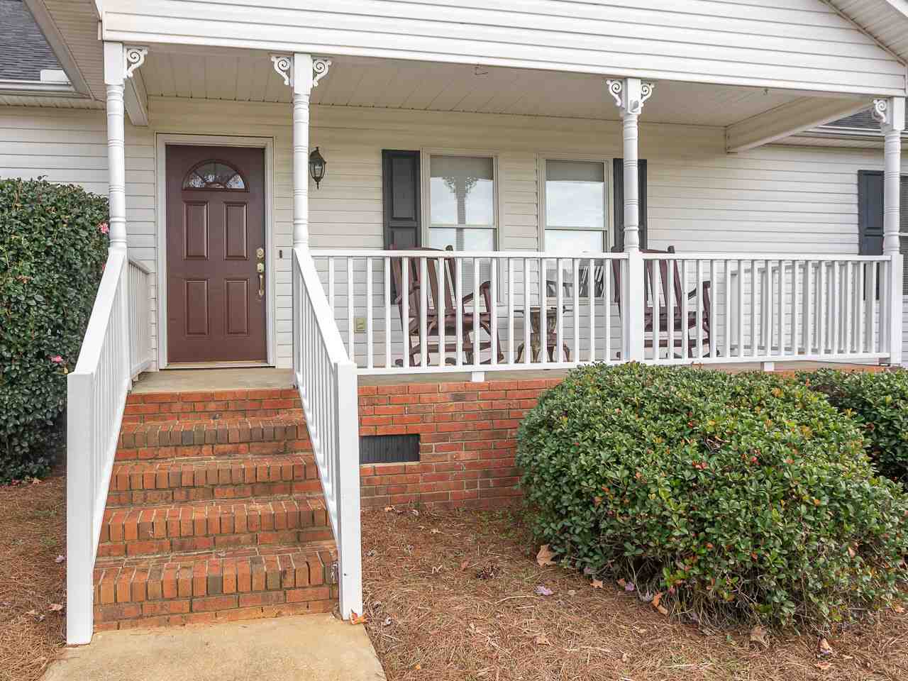 137 Powder Springs Drive Duncan, SC 29334 - Photo 4 of 29 Gallery Image 4