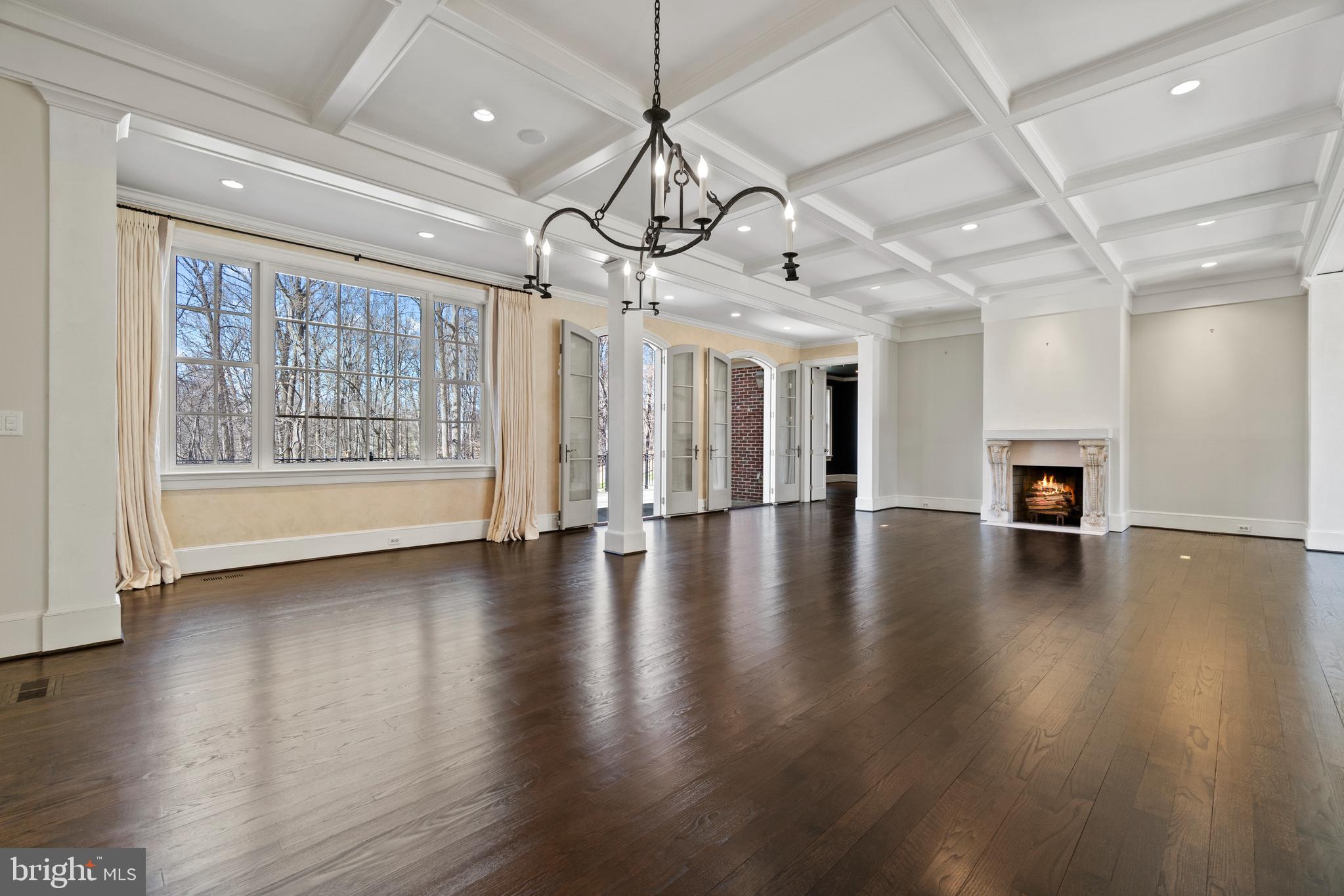 8402 Rapley Ridge Lane Potomac, MD 20854 - Photo 10 of 64 Living & Dining Area