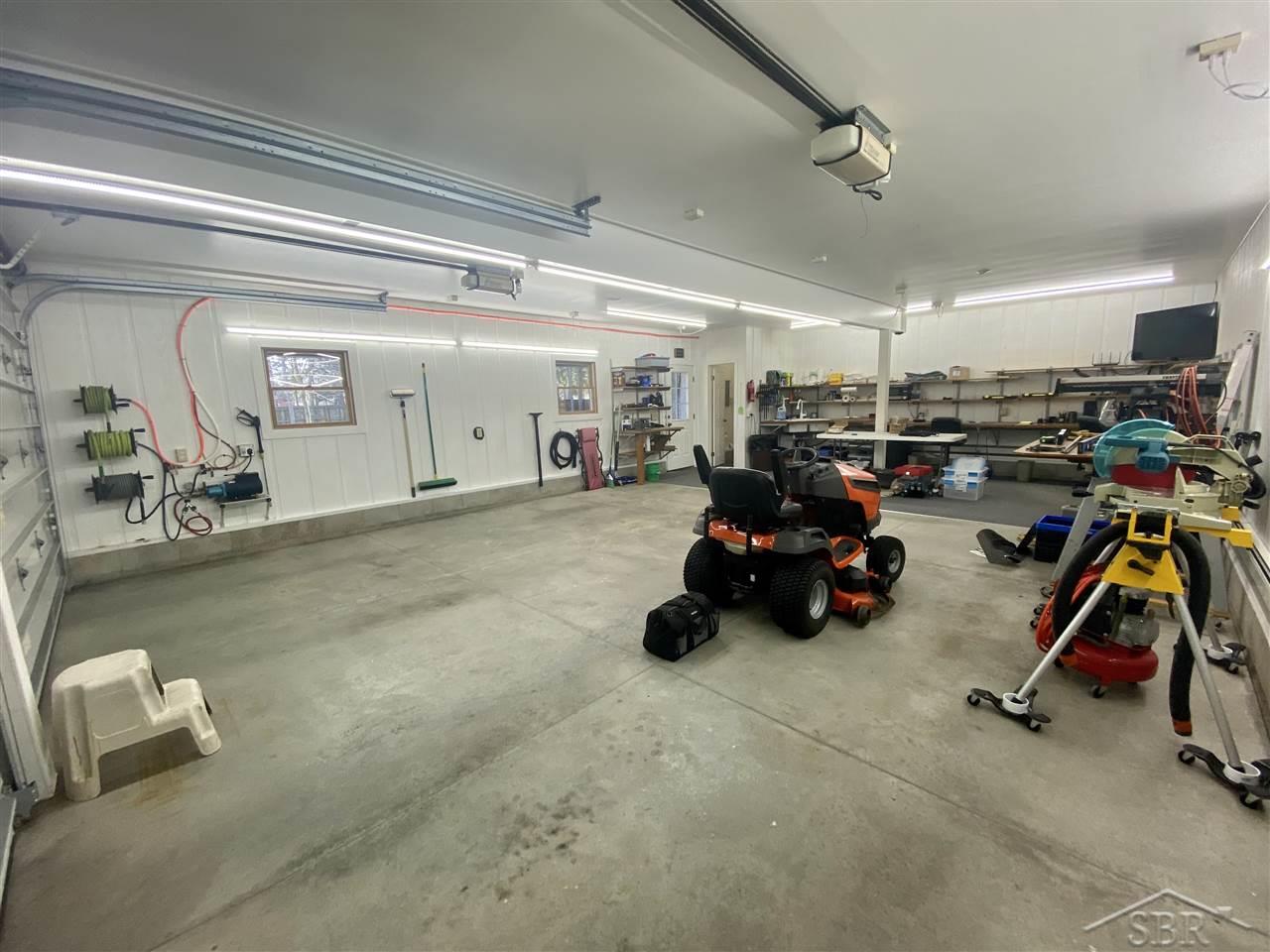 1605 North Miller Road Saginaw, MI 48609 - Photo 39 of 41 50036754-38.JPG