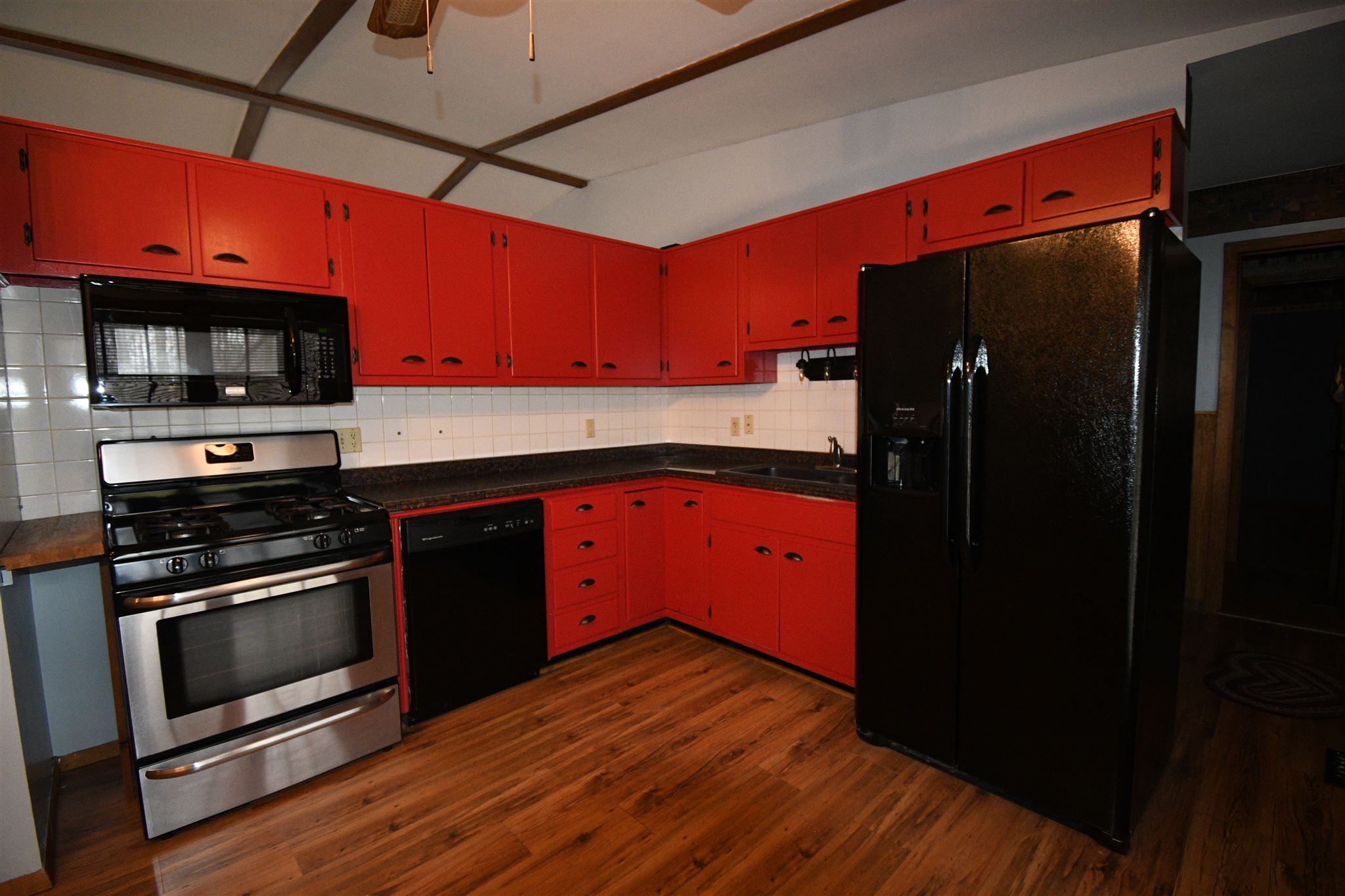 6827 Raintree Road Fort Wayne, IN 46825 - Photo 8 of 24 Gallery Image 8