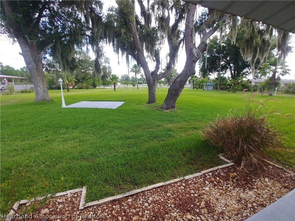 4233 Schumacher Road Sebring, FL 33872 - Photo 8 of 27 Gallery Image 8
