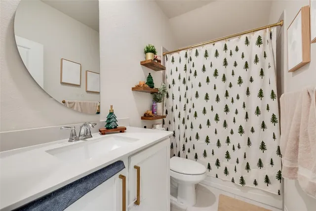 $358,000 | 10501 Fountain Gate Street, Aubrey, TX 76227