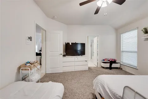 $358,000 | 10501 Fountain Gate Street, Aubrey, TX 76227