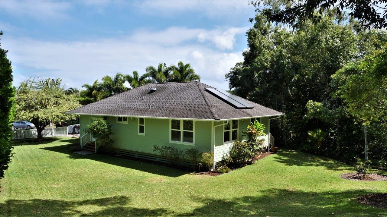47 Hale Lio Place Haiku, HI 96708 - Photo 23 of 25 a front view of a house with garden