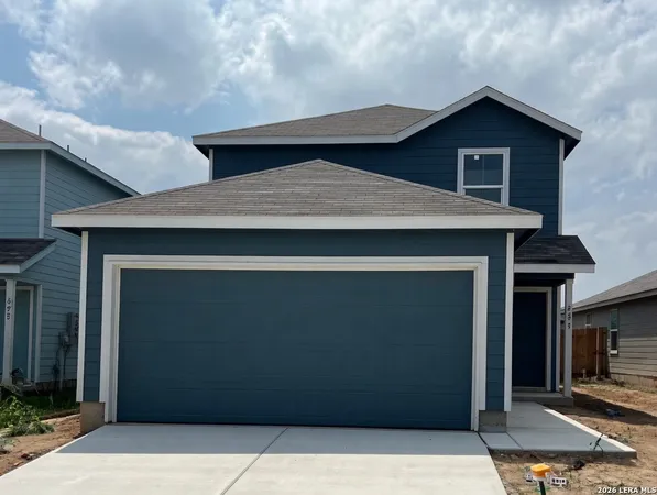 $1,745 | 151 Pastar Falls, Seguin, TX 78155