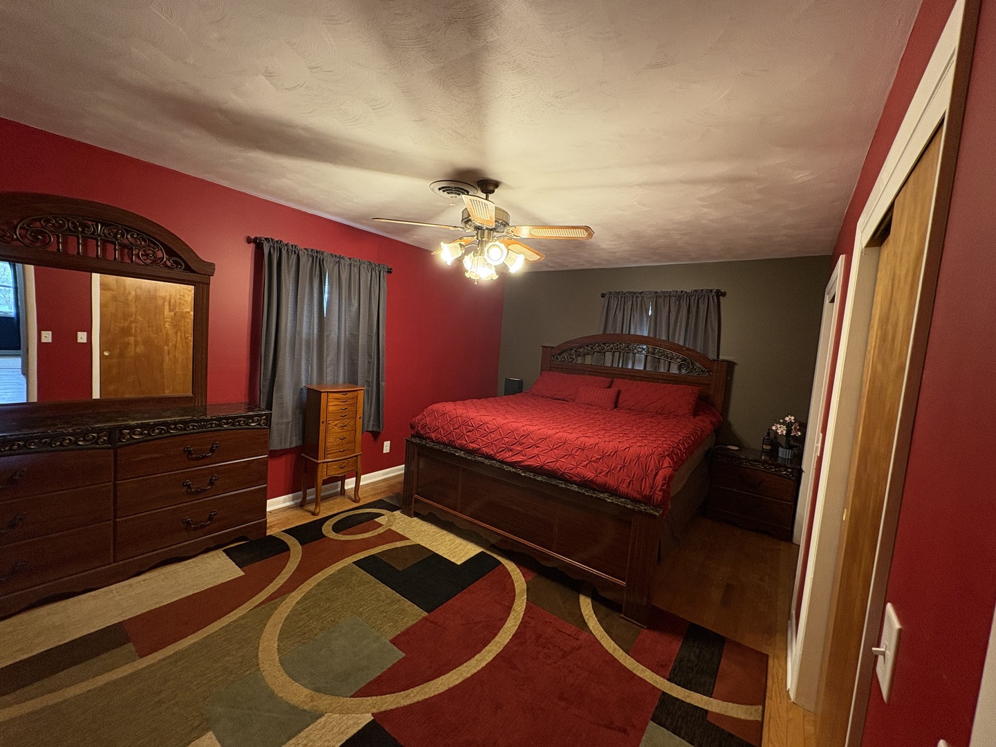 320 South Main Street Creston, IL 61068 - Photo 17 of 34 a room with gym equipment