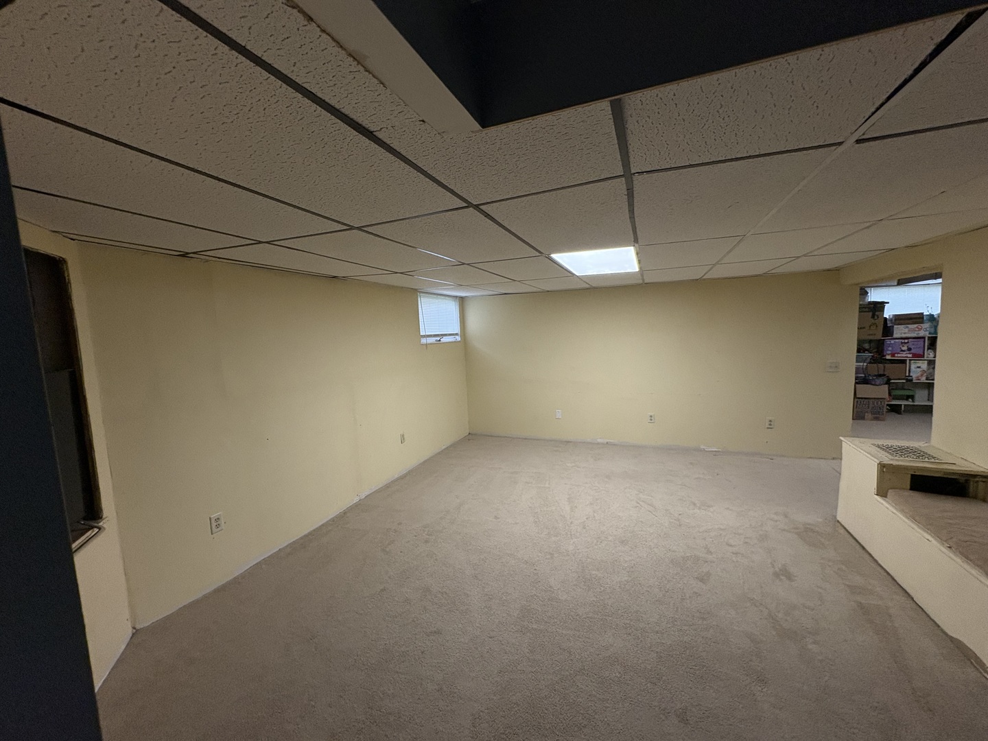 320 South Main Street Creston, IL 61068 - Photo 25 of 34 a view of a room with window