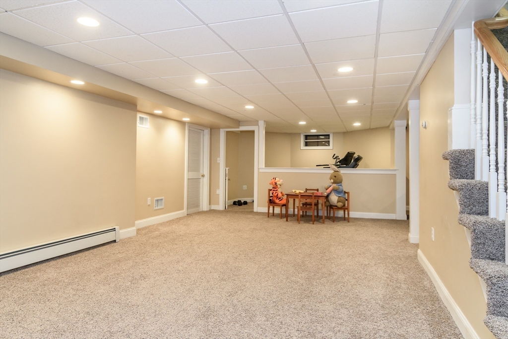 3 Garden Road Wellesley, MA 02481 - Photo 23 of 27