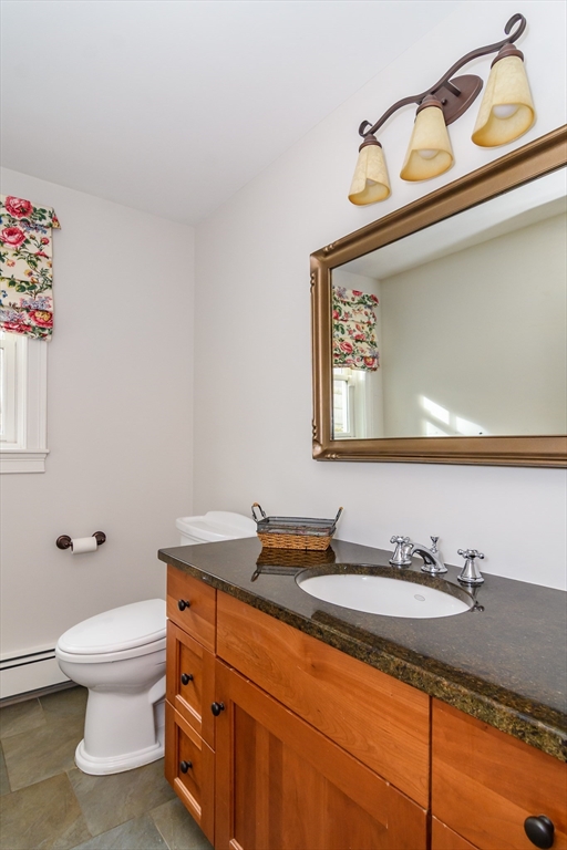 3 Garden Road Wellesley, MA 02481 - Photo 10 of 27