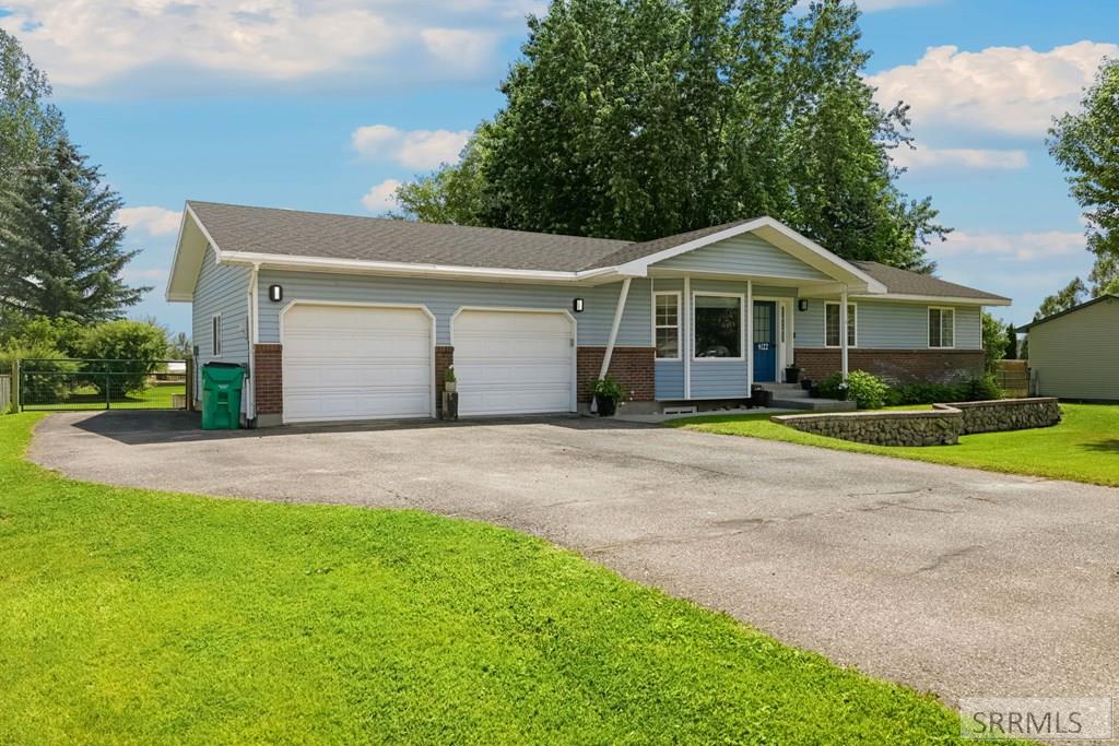 4122 East 230 North Rigby, ID 83442 - Photo 3 of 56