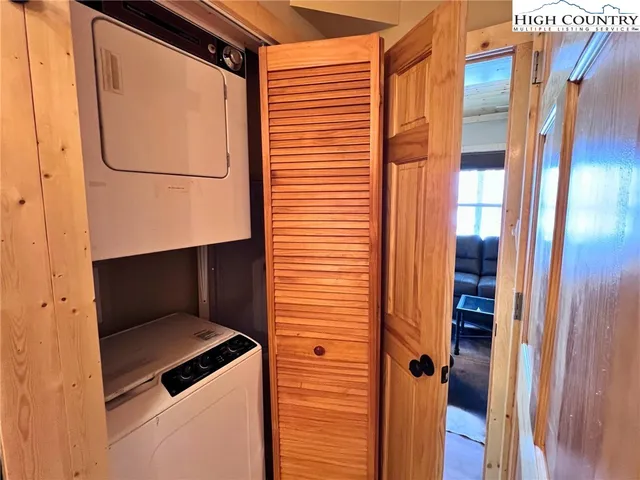 $1,250,000 | 528 Briarcliff Road, Sugar Mountain, NC 28604