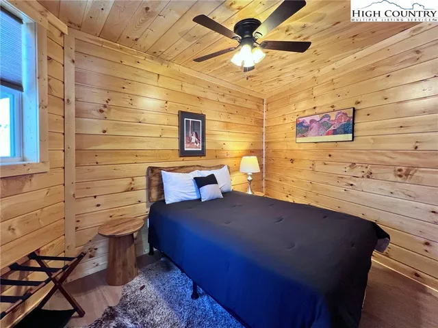 $1,250,000 | 528 Briarcliff Road, Sugar Mountain, NC 28604