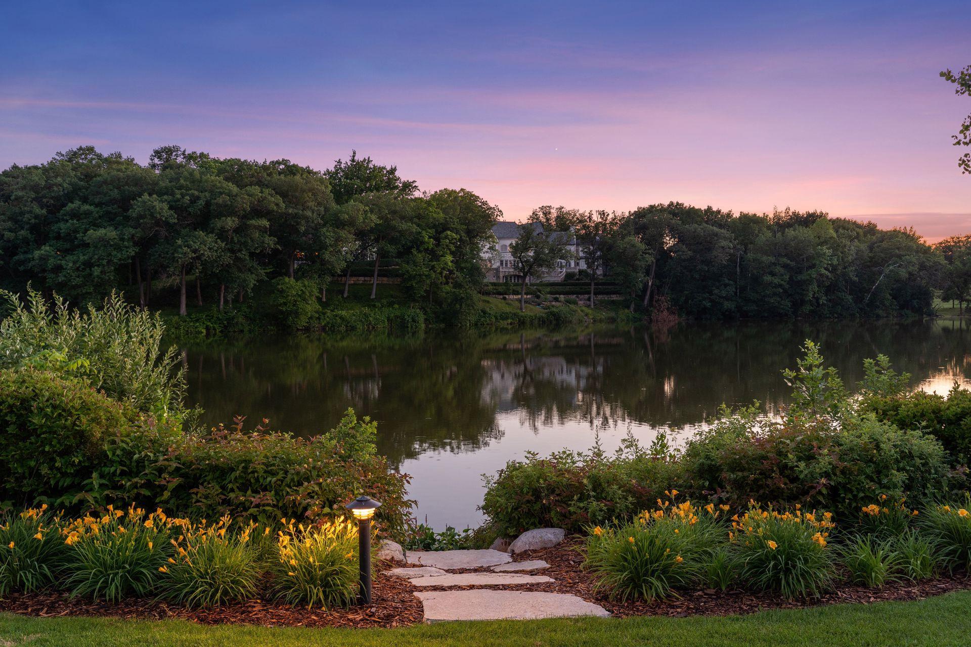 5212 Dundee Road Edina, MN 55436 - Photo 2 of 5