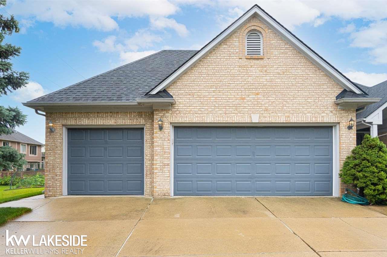 534 Slumber Lane Rochester Hills, MI 48307 - Photo 36 of 36