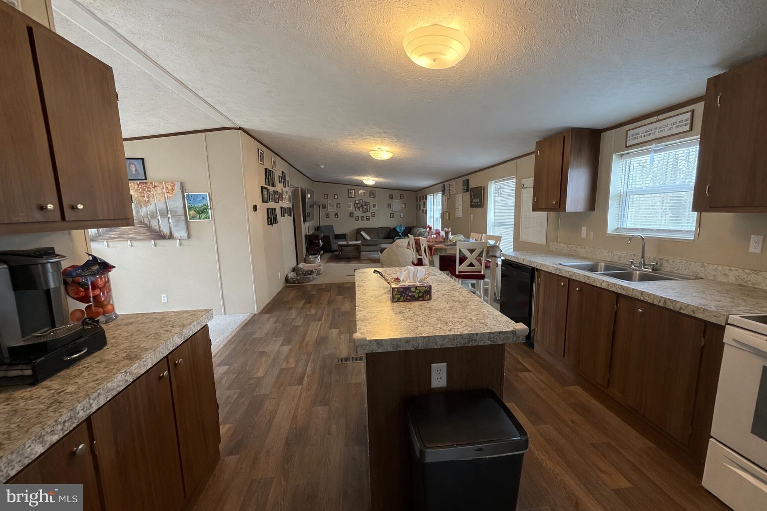 21991 Conrail Road Seaford, DE 19973 - Photo 8 of 21 Open concept Kitchen - Dining - Living