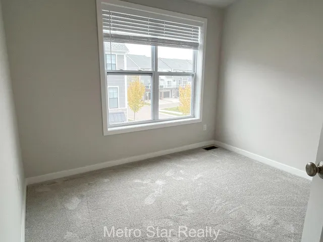 $585,000 | 2901 Corston Road, Ann Arbor, MI 48105