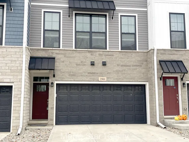 $585,000 | 2901 Corston Road, Ann Arbor, MI 48105