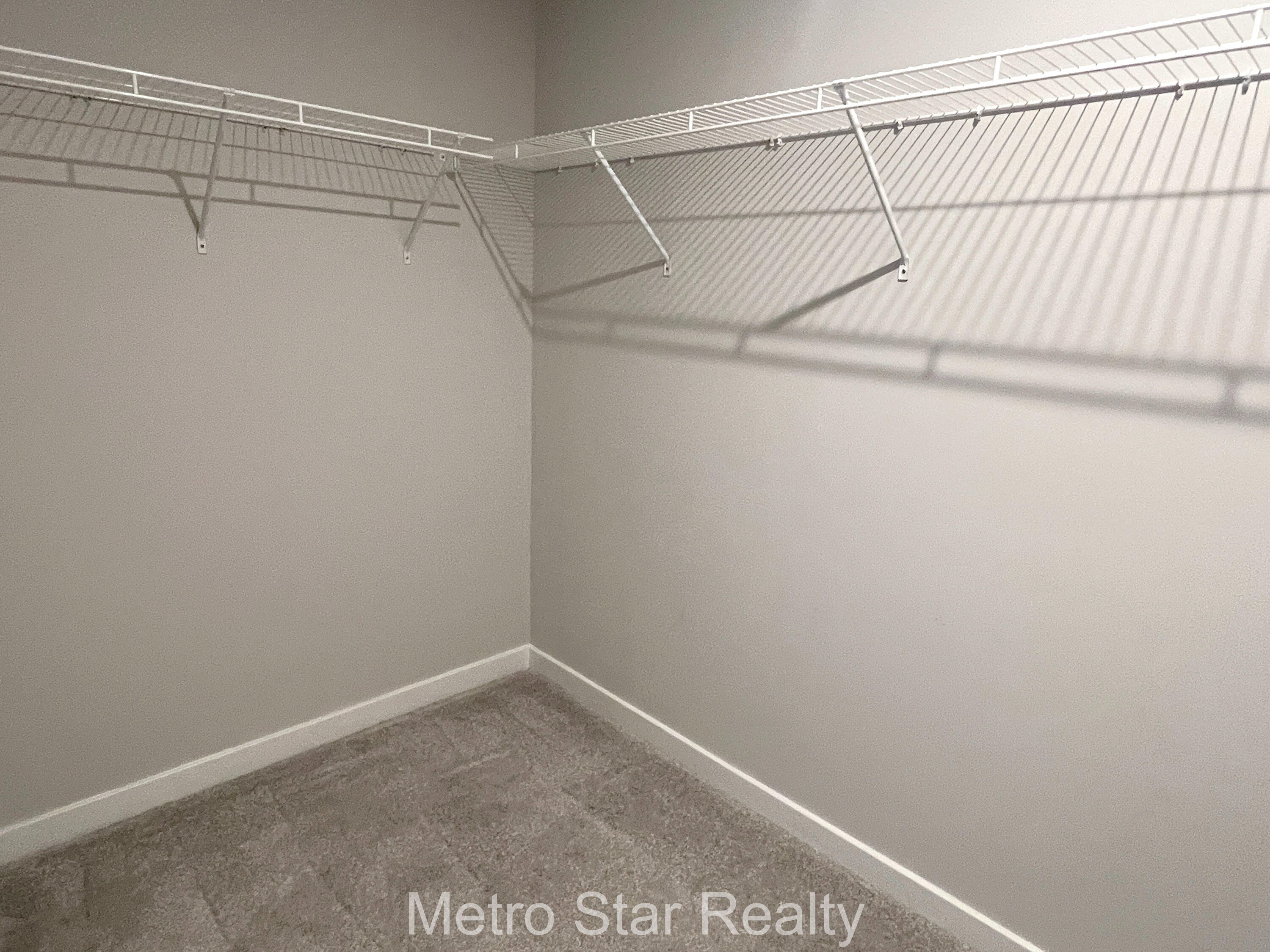 2901 Corston Road Ann Arbor, MI 48105 - Photo 10 of 19 IMG_0015