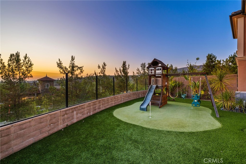 168 Bellini Irvine, CA 92602 - Photo 17 of 29 a view of a park