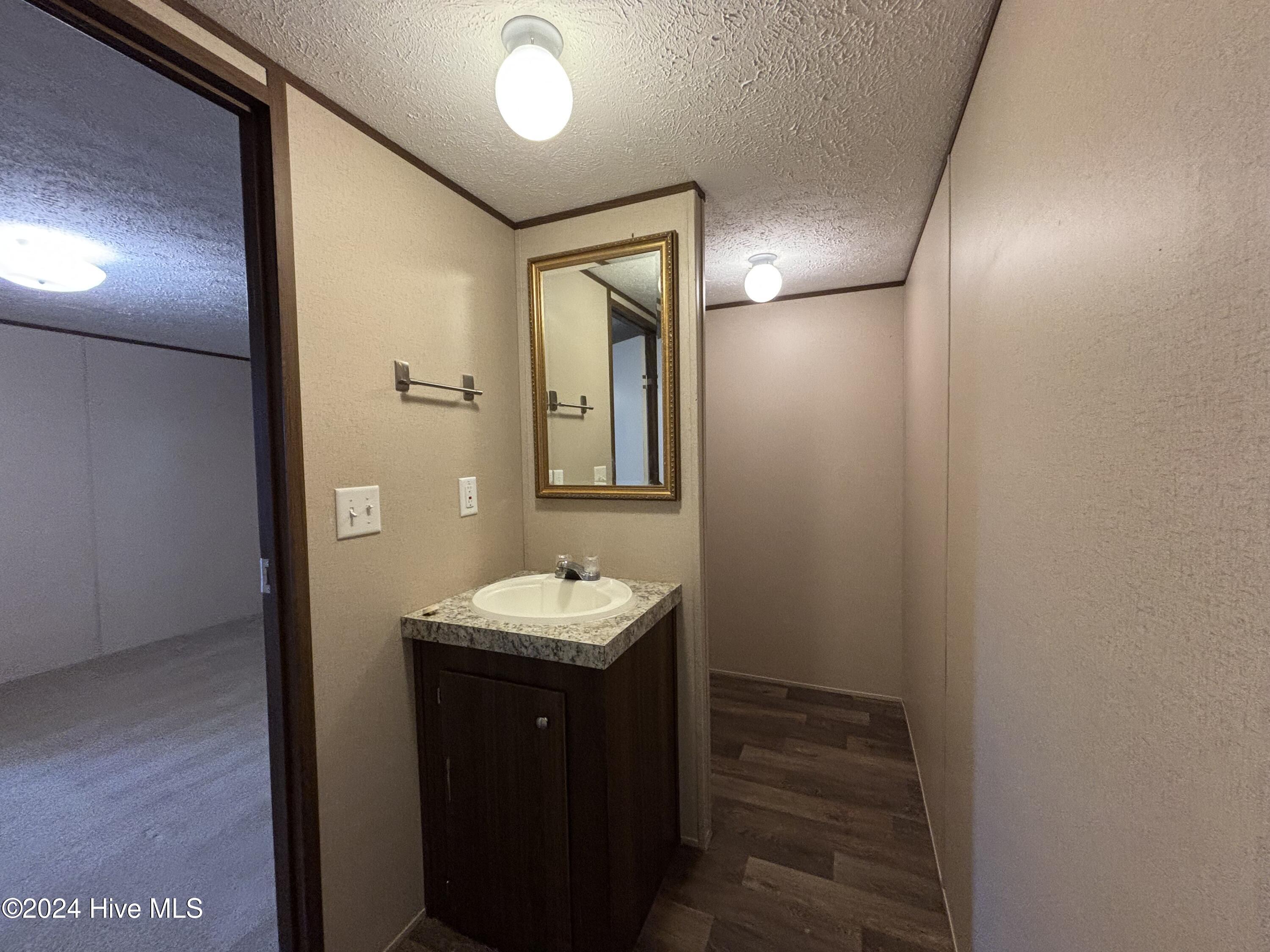 109 North Queens Street Hubert, NC 28539 - Photo 13 of 20 IMG_2578