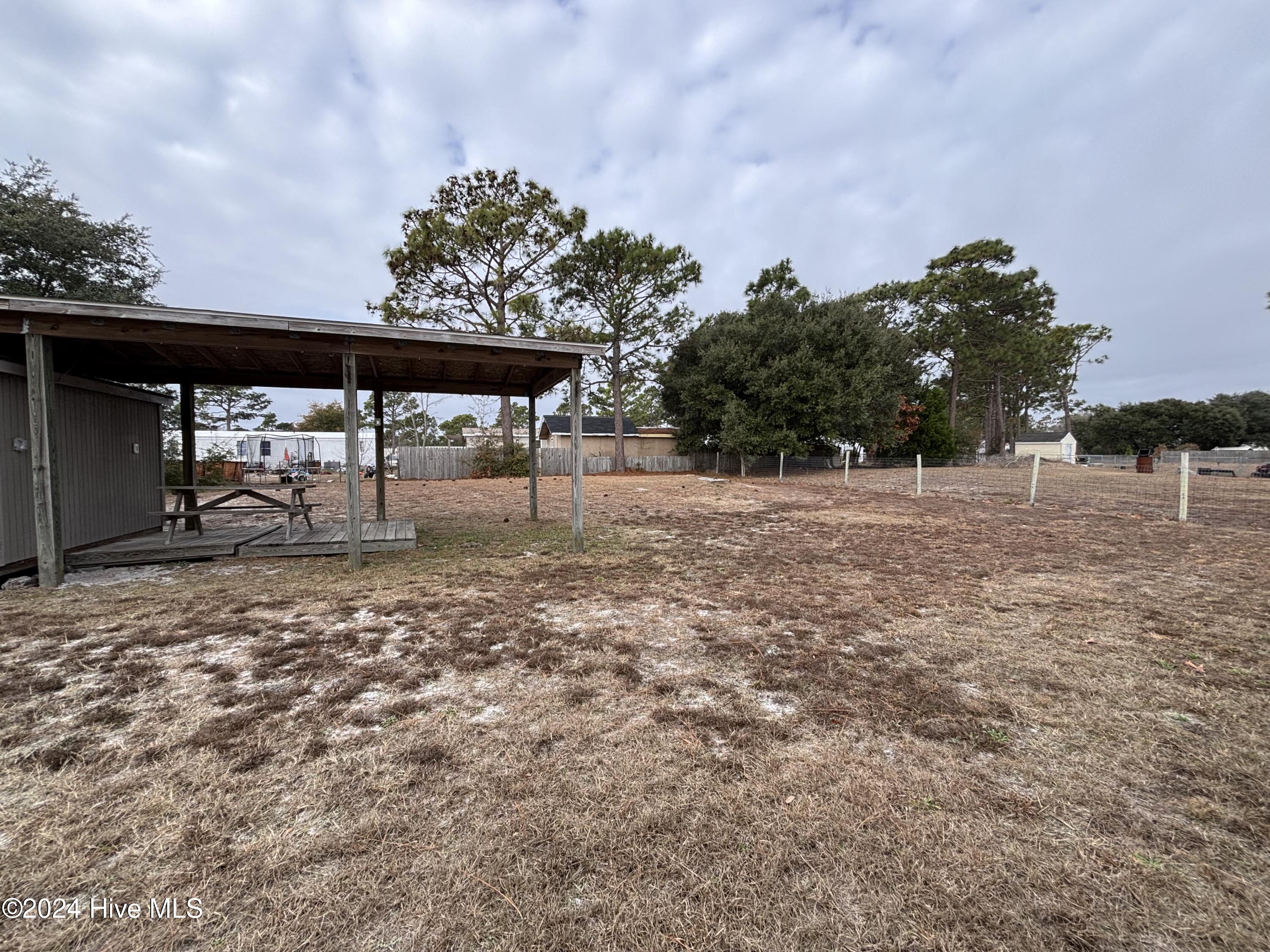 109 North Queens Street Hubert, NC 28539 - Photo 17 of 20 IMG_2584