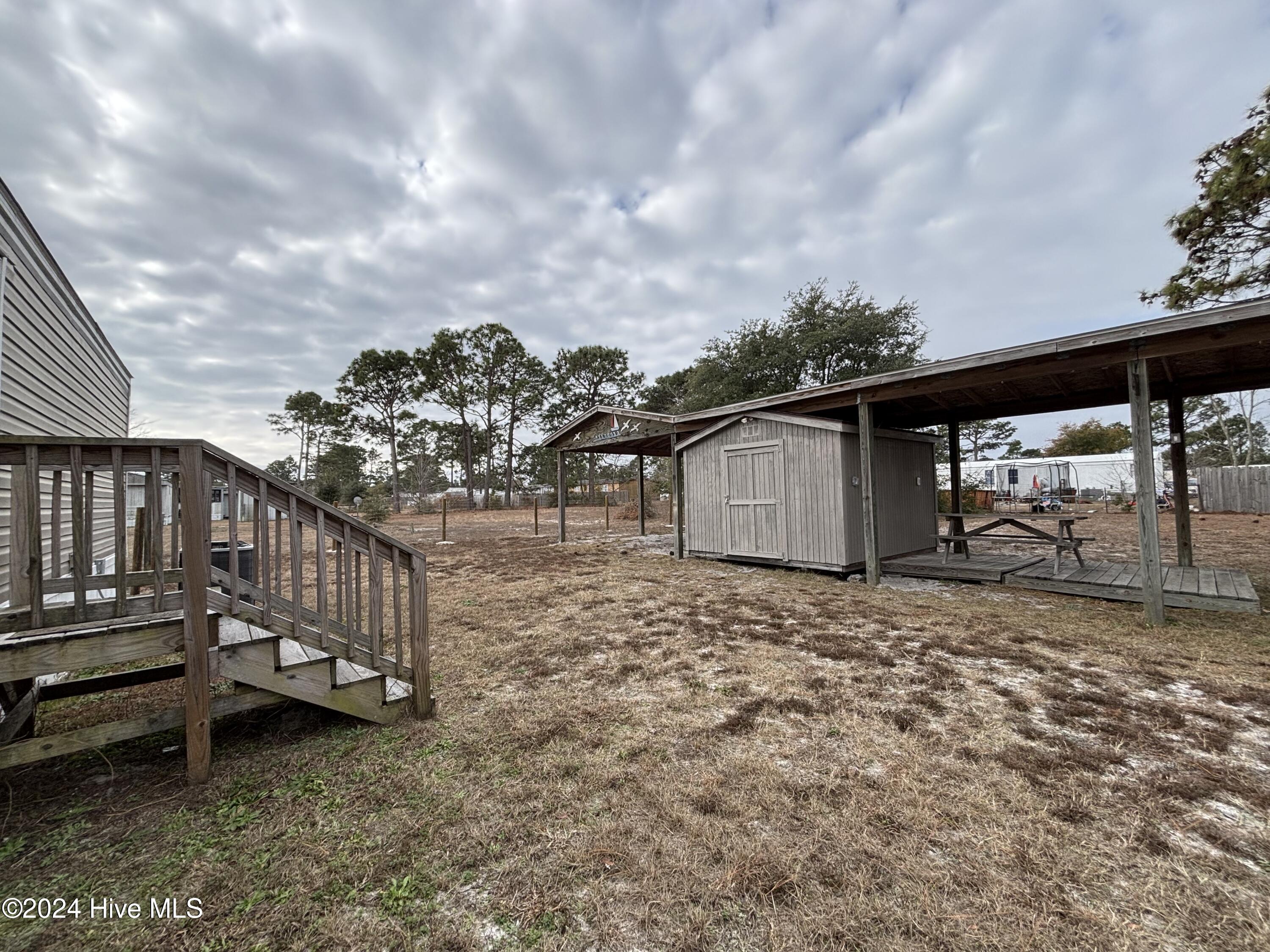 109 North Queens Street Hubert, NC 28539 - Photo 19 of 20 IMG_2585