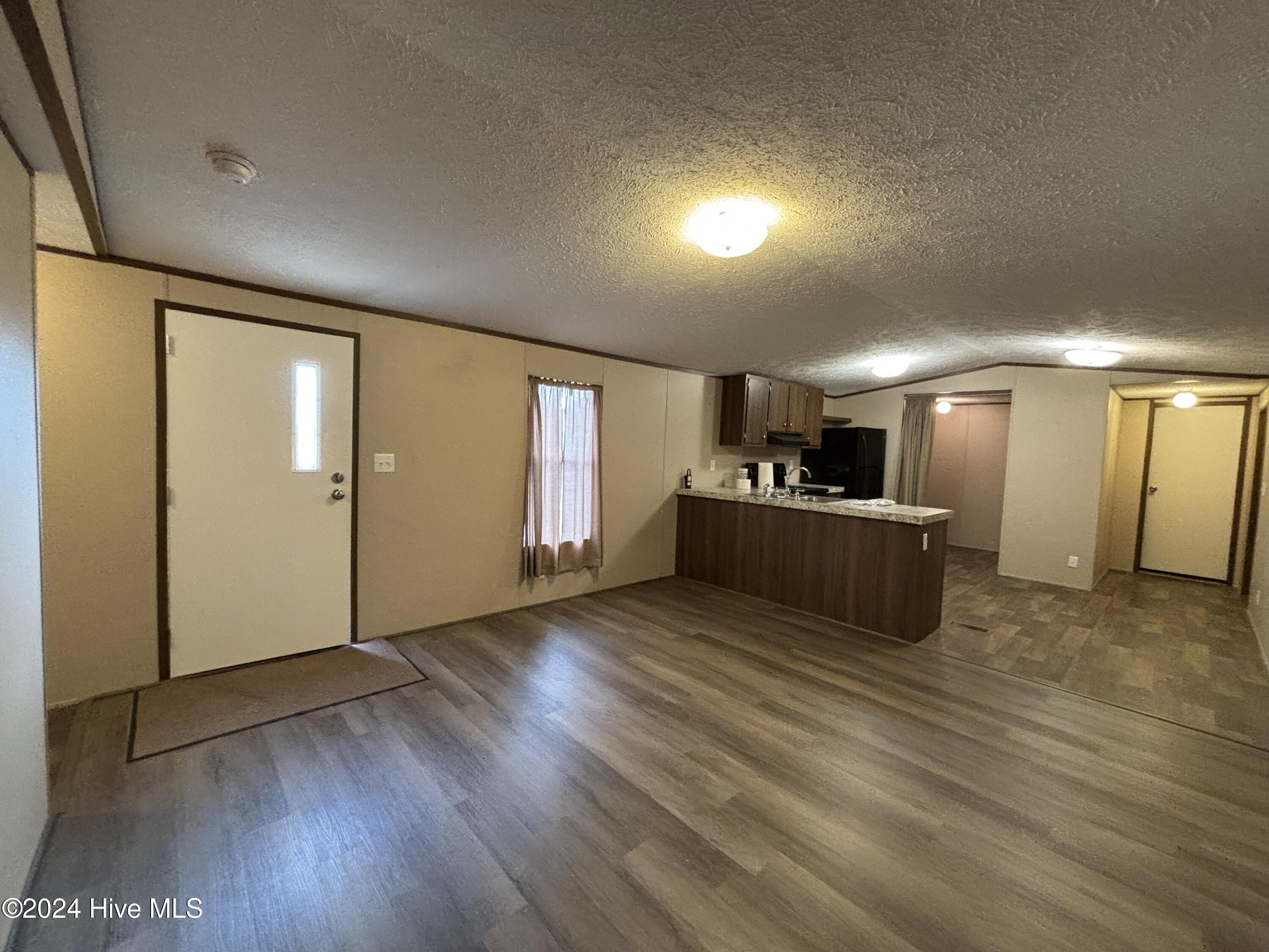 109 North Queens Street Hubert, NC 28539 - Photo 2 of 20 IMG_2570