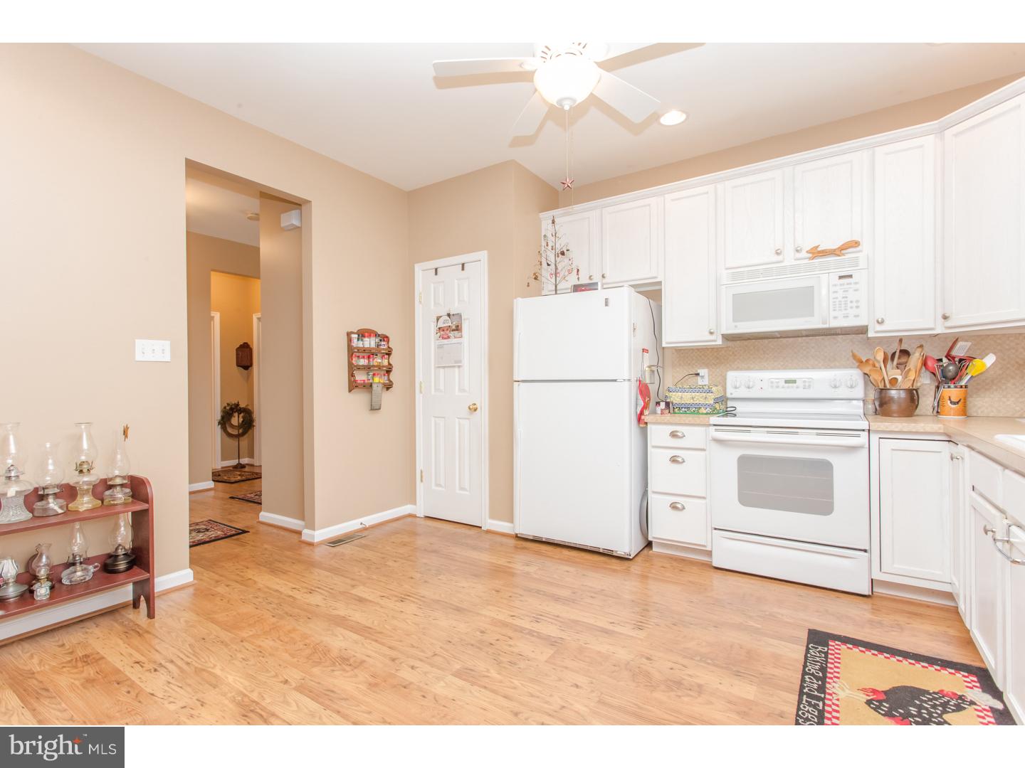 342 Apian Way Trappe, PA 19426 - Photo 4 of 23