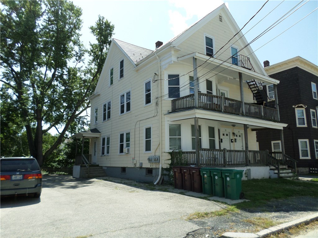 38 Rebekah Street Woonsocket, RI 02895 - Photo 2 of 15