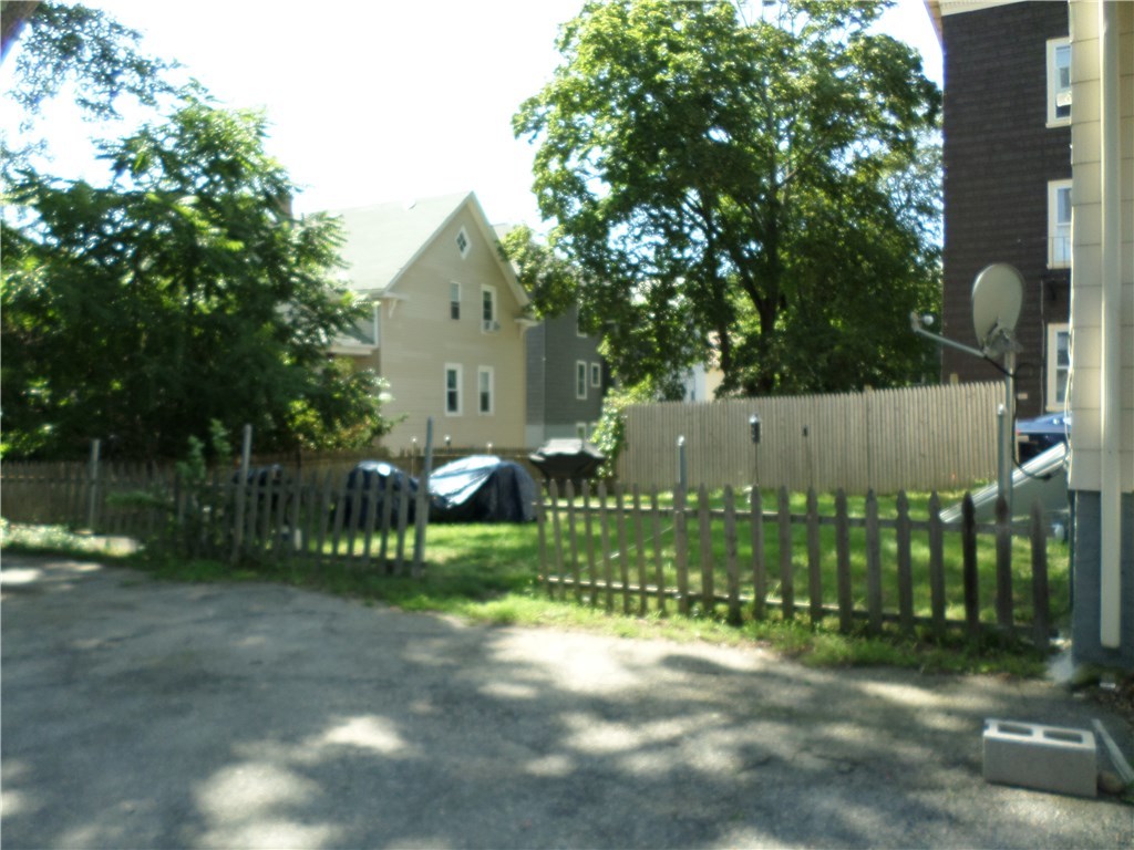 38 Rebekah Street Woonsocket, RI 02895 - Photo 4 of 15