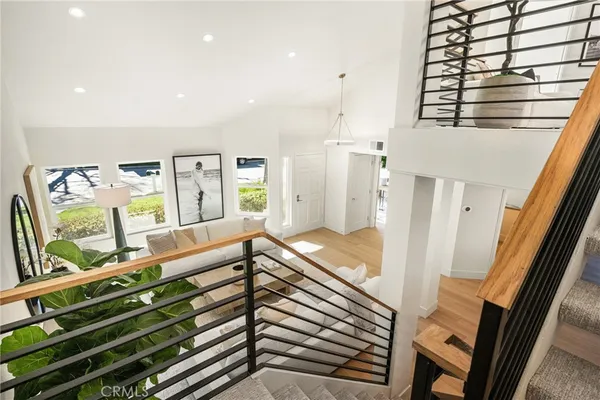 $2,188,800 | 11 Thunder Trail, Unit 6, Irvine, CA 92614