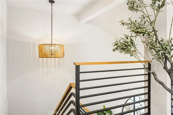 $2,188,800 | 11 Thunder Trail, Unit 6, Irvine, CA 92614