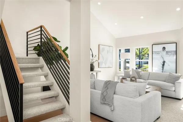 $2,188,800 | 11 Thunder Trail, Unit 6, Irvine, CA 92614
