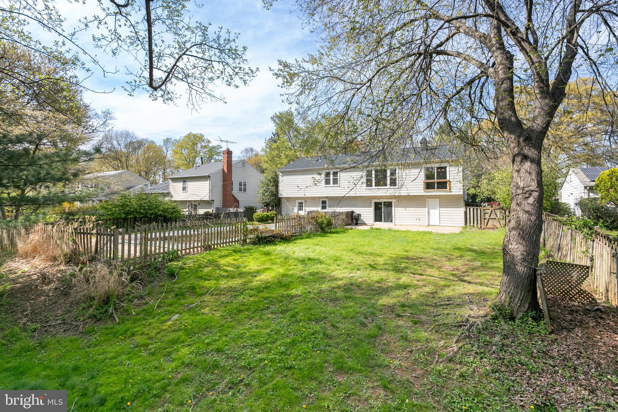 1420 Billman Lane Silver Spring, MD 20902 - Photo 39 of 44 a house view with a sitting space and garden