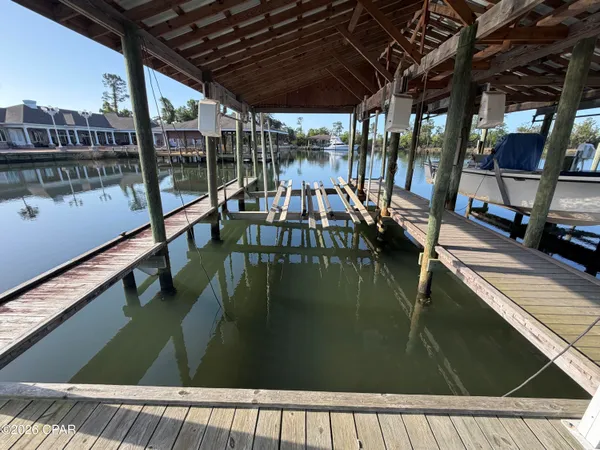 $2,900 | 816 West 8th St Circle, Lynn Haven, FL 32444
