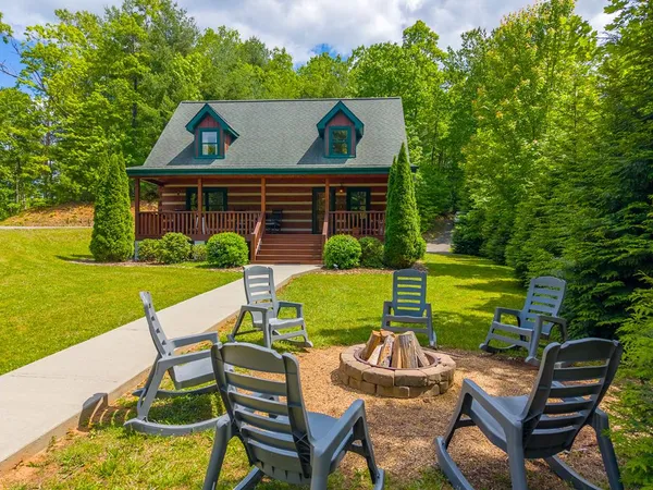 $447,500 | 468 Old Yellow Branch Road, Robbinsville, NC 28771