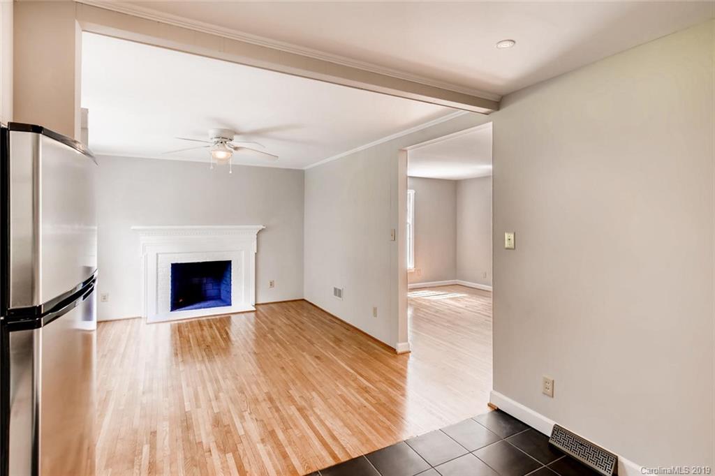 3121 Spring Valley Road Charlotte, NC 28210 - Photo 14 of 28