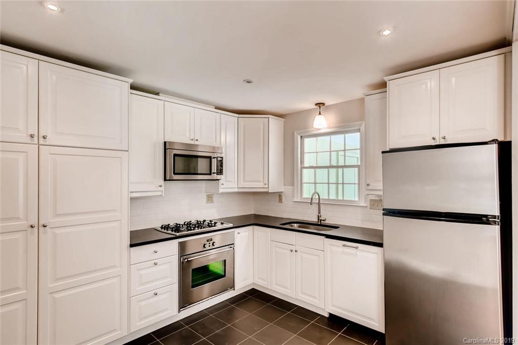 3121 Spring Valley Road Charlotte, NC 28210 - Photo 8 of 28